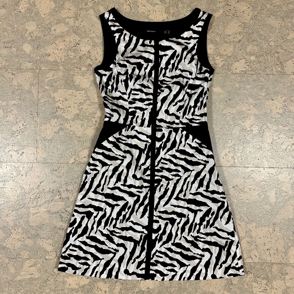 Karen Millen Zebra Dress Size 6 - Picture 2 of 15